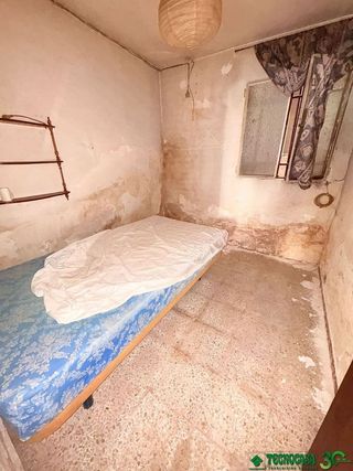 Casa adosada en venta en Candeleda