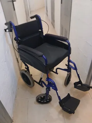 Silla ruedas marca Invacare