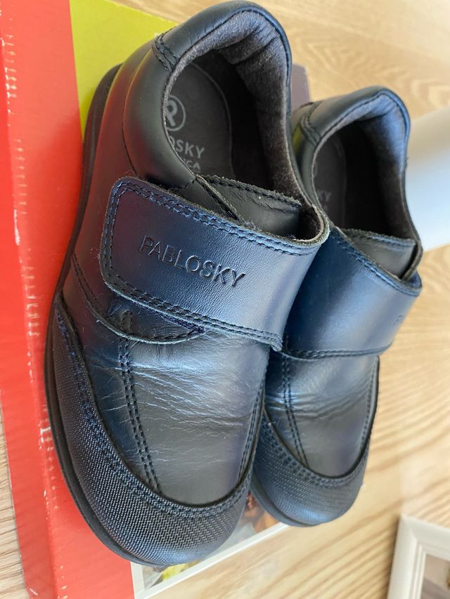 Zapatos Pablosky colegiales talla 29 azul marino