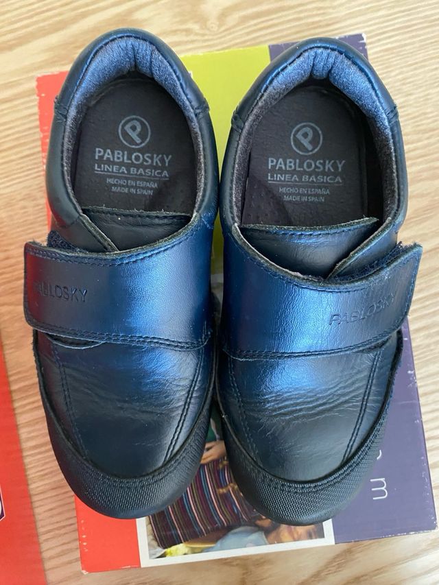 Zapatos Pablosky colegiales talla 29 azul marino