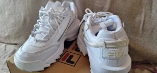 Zapatillas Fila Mujer Blancas y Doradas