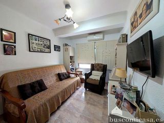 Piso en venta en Linares