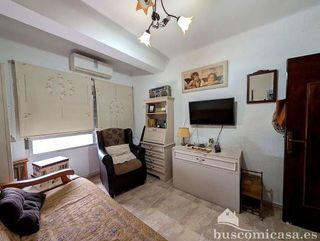 Piso en venta en Linares