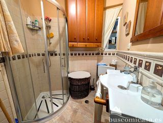 Piso en venta en Linares