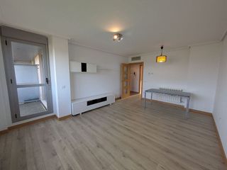 Piso en venta en Lardero