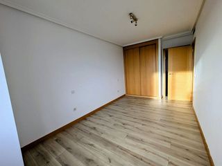 Piso en venta en Lardero