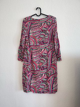 Vestido estampado fucsia