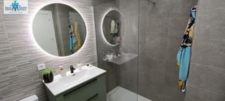 Piso en venta en Hermanos Falcó - Sepulcro Bolera en Albacete