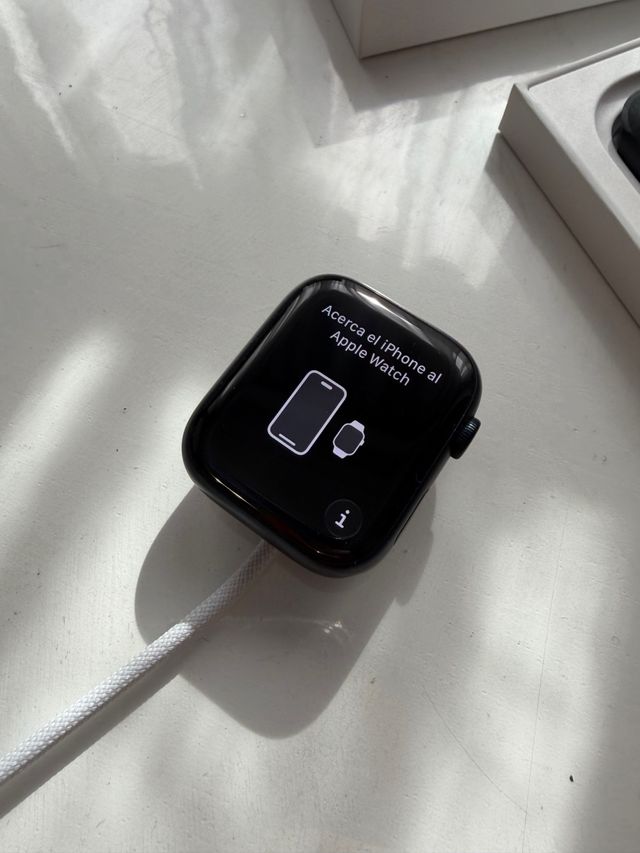 Apple Watch Series 9 45mm GPS