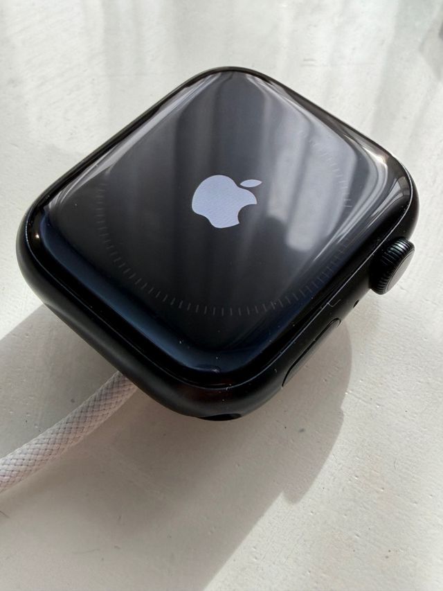 Apple Watch Series 9 45mm GPS