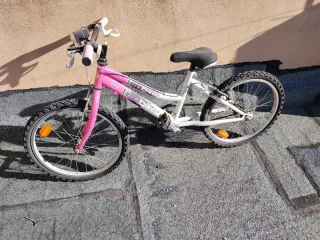 Bicicleta niña Topbike 20 pulgadas  con luz.