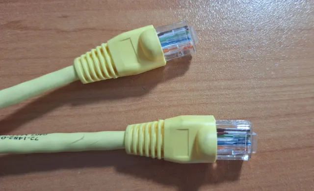 Cable de Red Ethernet RJ45 Amarillo