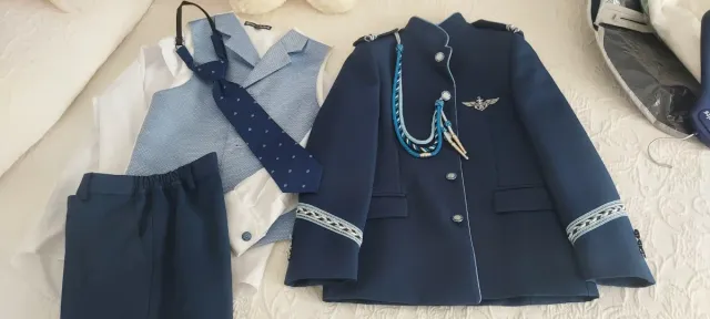 Traje almirante comunión niño azul Talla 8.