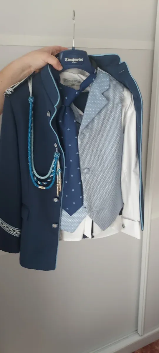 Traje almirante comunión niño azul Talla 8.