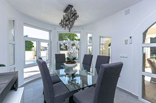 Chalet en venta en Campos de Golf - Villa Martin - Los Dolses en Orihuela