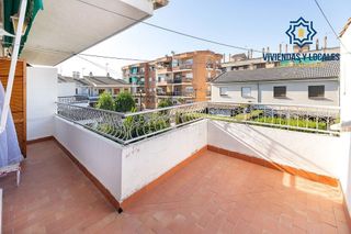 Casa adosada en venta en Atarfe