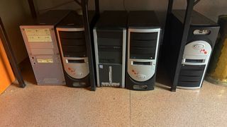 Lote de Torres de Ordenador CPU (Negro/Plateado)