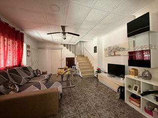 Casa adosada en venta en Sueca ciudad en Sueca