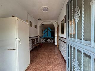 Chalet en venta en Zona Urbanizaciones en Alzira