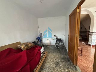 Chalet en venta en Zona Urbanizaciones en Alzira