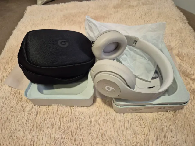 Auriculares Beats Studio Pro Arena