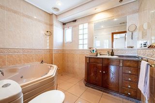 Casa en venta en Playa de los Locos en Torrevieja