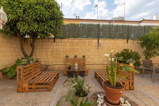 Chalet en venta en Atarfe