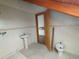 Casa adosada en venta en Tomelloso