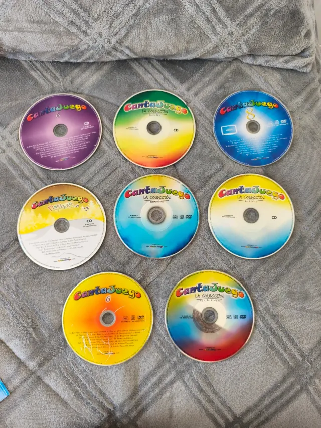 8 DVDs Cantajuegos Colección Infantil