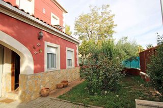 Chalet en venta en Cabanillas del Campo