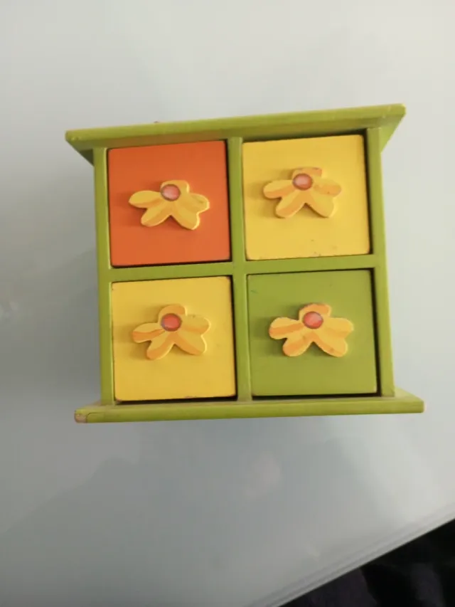 Joyero infantil de madera