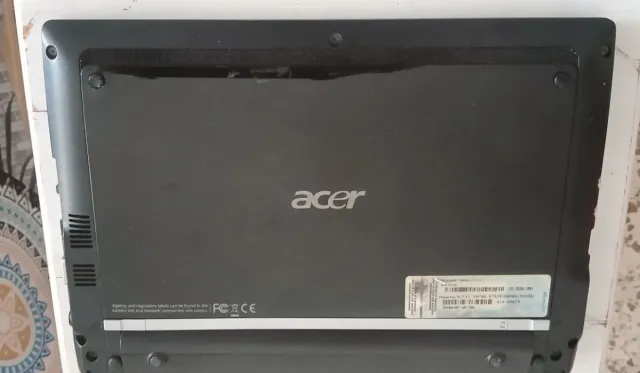 Acer Aspire One Portátil Gris ⚠️ No funciona