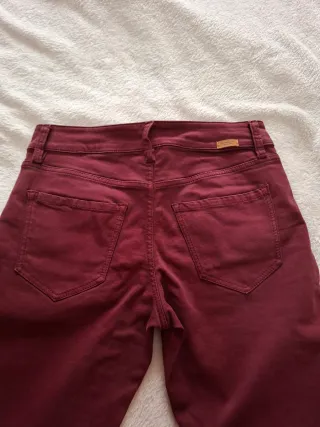 Pantalón Massimo Dutti Burdeos Talla 34