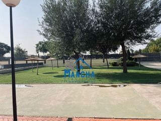 Piso en venta en Hermanos Falcó - Sepulcro Bolera en Albacete