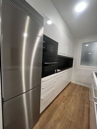 Piso en venta en Cuatro Caminos - Plaza de la Cubela en Coruña (A)