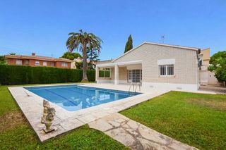 Chalet en venta en Vilafortuny - Cap de Sant Pere en Cambrils
