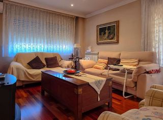 Dúplex en venta en Joc de la Bola - Camps d'Esports - Ciutat Jardí - Montcada en Lleida