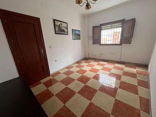 Casa adosada en venta en Marchena