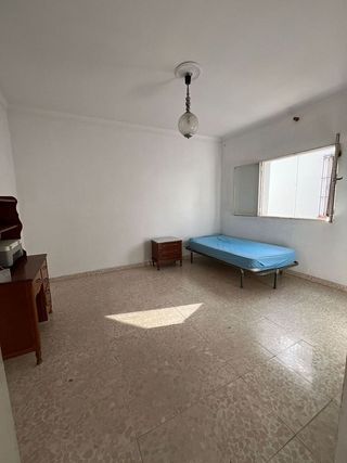 Casa adosada en venta en Marchena