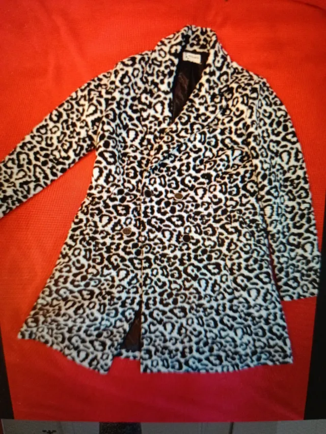 Abrigo estampado animal Minueto