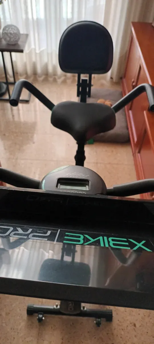 Bicicleta estática XBIKE PRO Cecotec