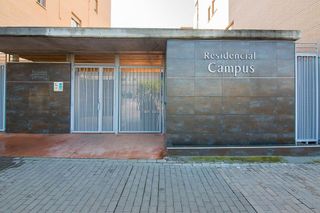Piso en venta en Campus de la Salud en Granada