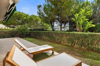 Piso en venta en Los Naranjos - Las Brisas en Marbella
