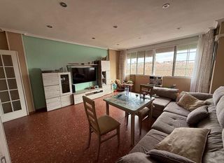 Piso en venta en Carolina (La)