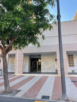 Piso en venta en Las Salinas en Roquetas de Mar