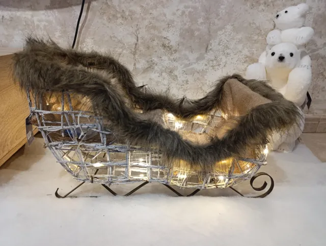 Trio decorativo com pelo e luz