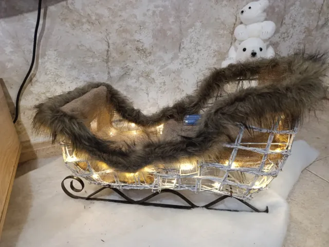 Trio decorativo com pelo e luz