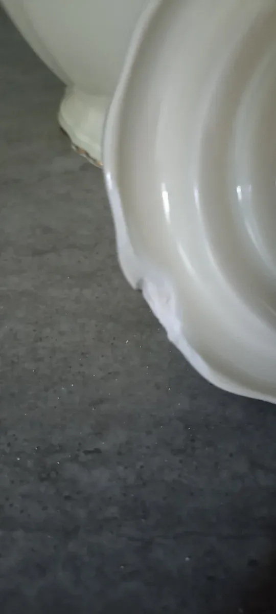 Taza de café con platillo y cuchara