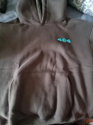 Sudadera gris con logo 404