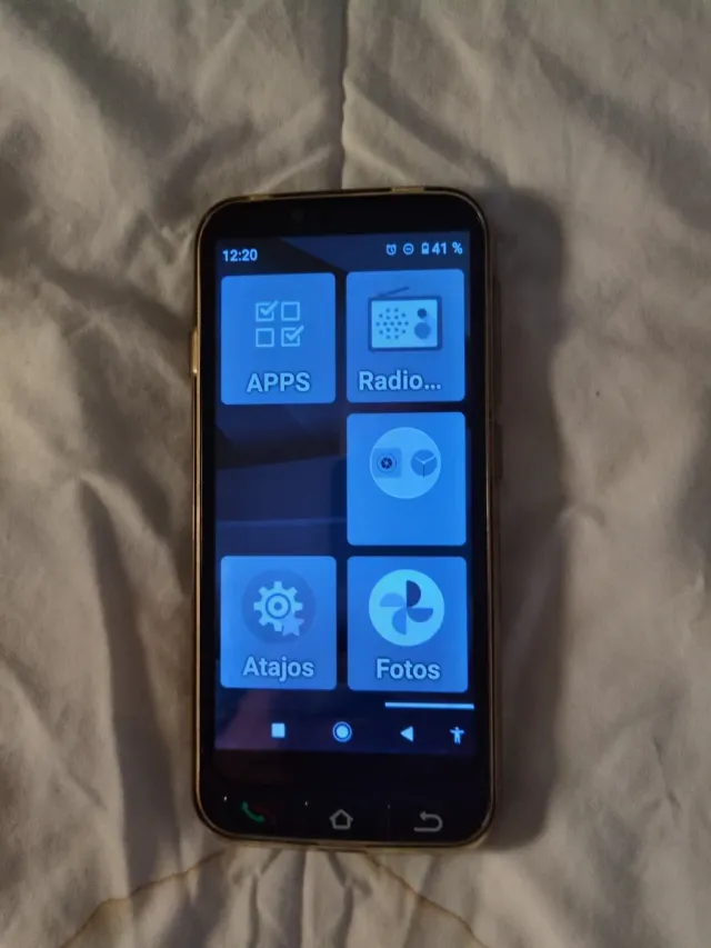 ZEUS 4G PRO Teléfono Móvil